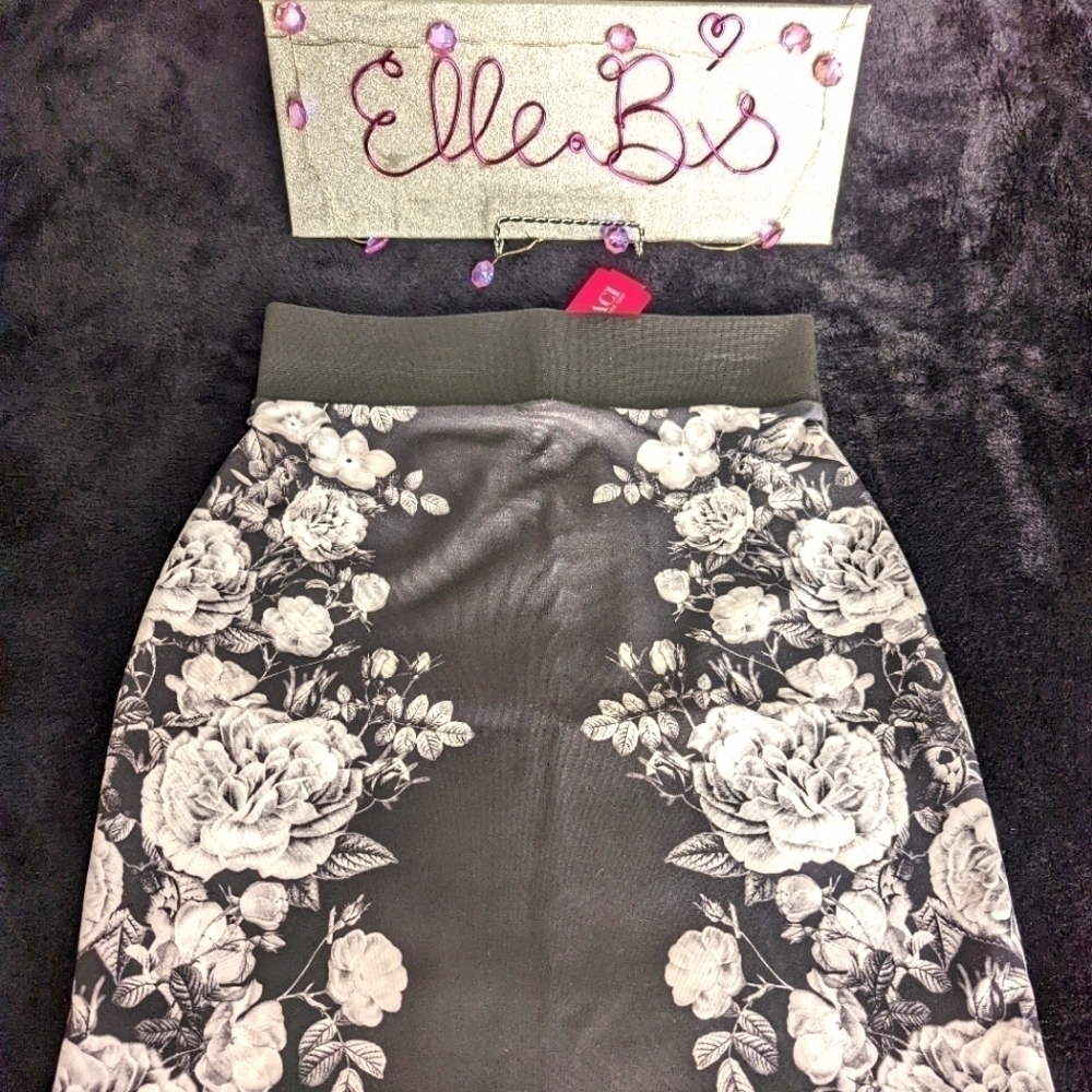 12. Fitted Skirt